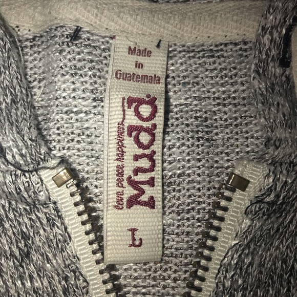 Zip up light jacket. - Picture 2 of 2